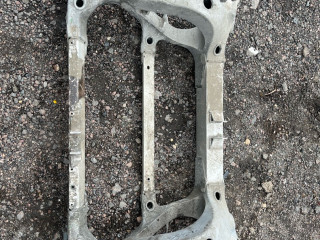 балка подвески задняя Tesla Model X 1 поколение 2017, электро, белый, 6007012-00-K