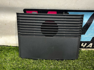 накладка на торпедо (консоль) Ford Mustang 6 поколение S550 [рестайлинг] 2020, 2.3 л., бензин, АКПП, купе, FR3B-6304405-A