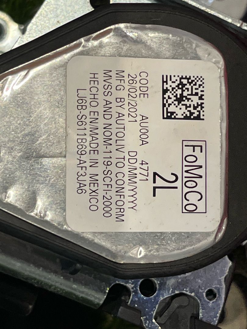 ремень безопасности Ford Escape 4 поколение CX482 2021, 1.5 л., бензин, АКПП, внедорожник 5 дв., передний привод, LJ6B-S611B69-AF3JA6 - фото №1