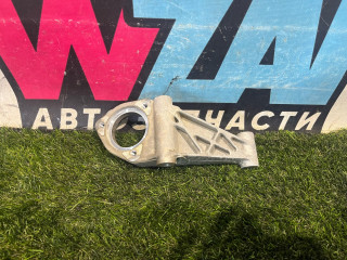 кронштейн двигателя Chevrolet Trax 1 поколение [рестайлинг] 2021, 1.4 л., бензин, АКПП, черный, внедорожник 5 дв., передний привод