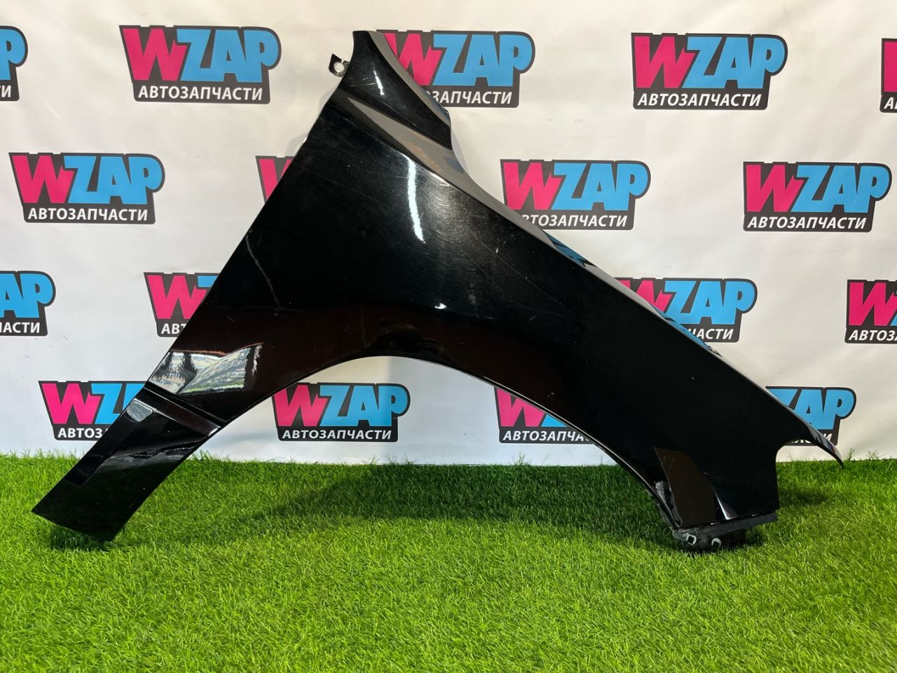 крыло переднее правое RAM 1500 5 поколение (2018 - 2024), бензин, АКПП, пикап - фото №1