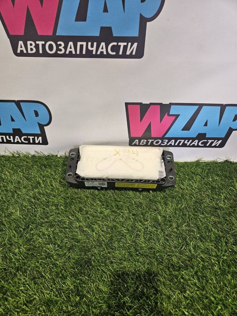 подушка безопасности пассажира Volkswagen Passat B8 2016, 2.0 л., дизель, универсал, передний привод, правый руль, 3G0880204D - фото №1