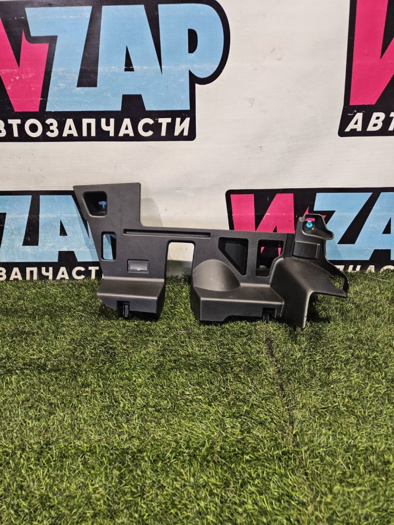 пластик Tesla Model X 1 поколение 2017, электро, белый, 1035577-00-D - фото №1