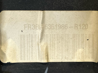 обшивка салона Ford Mustang 6 поколение S550 [рестайлинг] 2020, 2.3 л., бензин, АКПП, белый, купе, задний привод, FR3B-6351986-R120