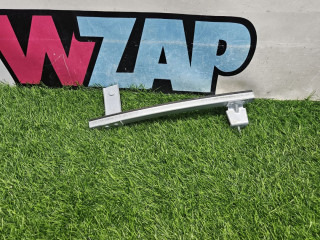 направляющая стекла Ford Mustang 6 поколение S550 [рестайлинг] 2020, 2.3 л., бензин, АКПП, купе, FR3B63263A20AA