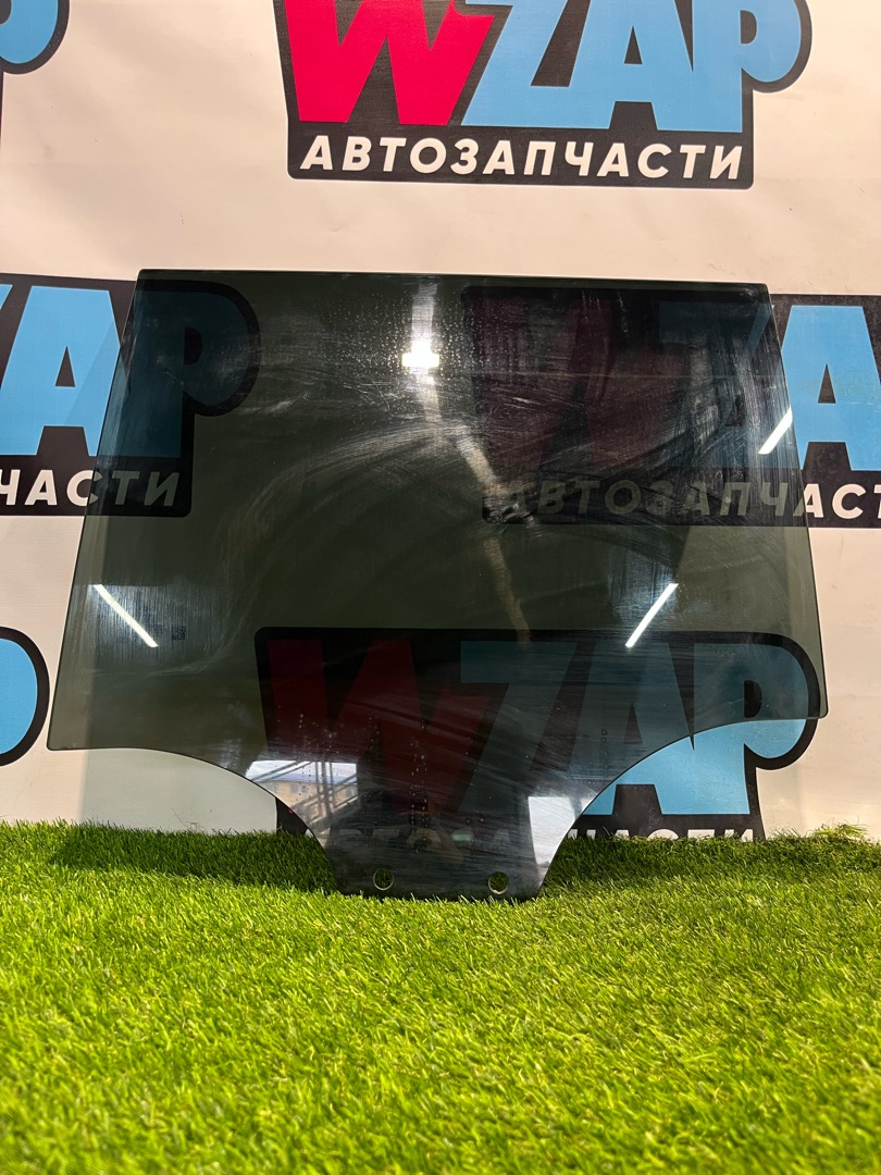 стекло двери задней левой Ford Explorer 6 поколение U625 2020, 2.3 л., бензин, АКПП, внедорожник 5 дв., полный привод, 43R-000266 - фото №1