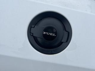 лючок топливного бака Dodge Challenger 3 поколение [2-й рестайлинг] (2015 - 2025)