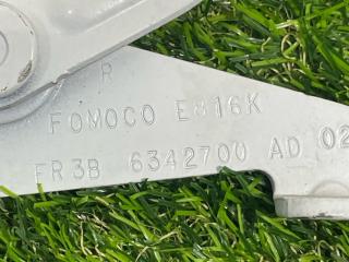 петля крышки багажника Ford Mustang 6 поколение S550 [рестайлинг] 2018, 2.3 л., бензин, АКПП, купе, задний привод, FR3B6342700AD