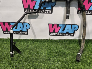 патрубок радиатора Ford Mustang 6 поколение S550 [рестайлинг] 2020, 2.3 л., бензин, АКПП, белый, купе, задний привод