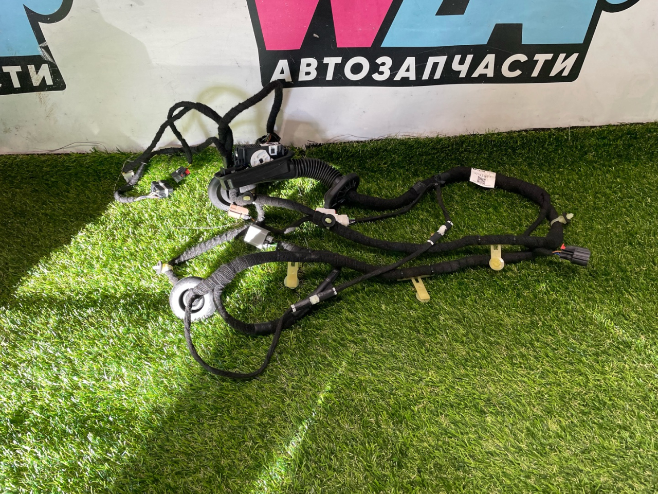 дверная проводка Buick Encore GX 1 поколение 2023, 1.2 л., бензин, АКПП, внедорожник 5 дв., передний привод, 42783641 - фото №1