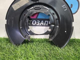 защитный кожух тормозного механизма Dodge Challenger 3 поколение [2-й рестайлинг] 2016, 3.6 л., бензин, АКПП