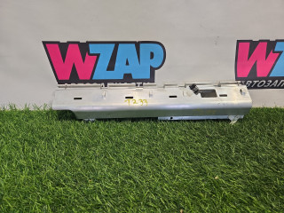 Кронштейн крепления порога Jaguar XJ 4 поколение [рестайлинг] 2017, 3.0 л., бензин, АКПП, седан, задний привод, AW93107B01AF