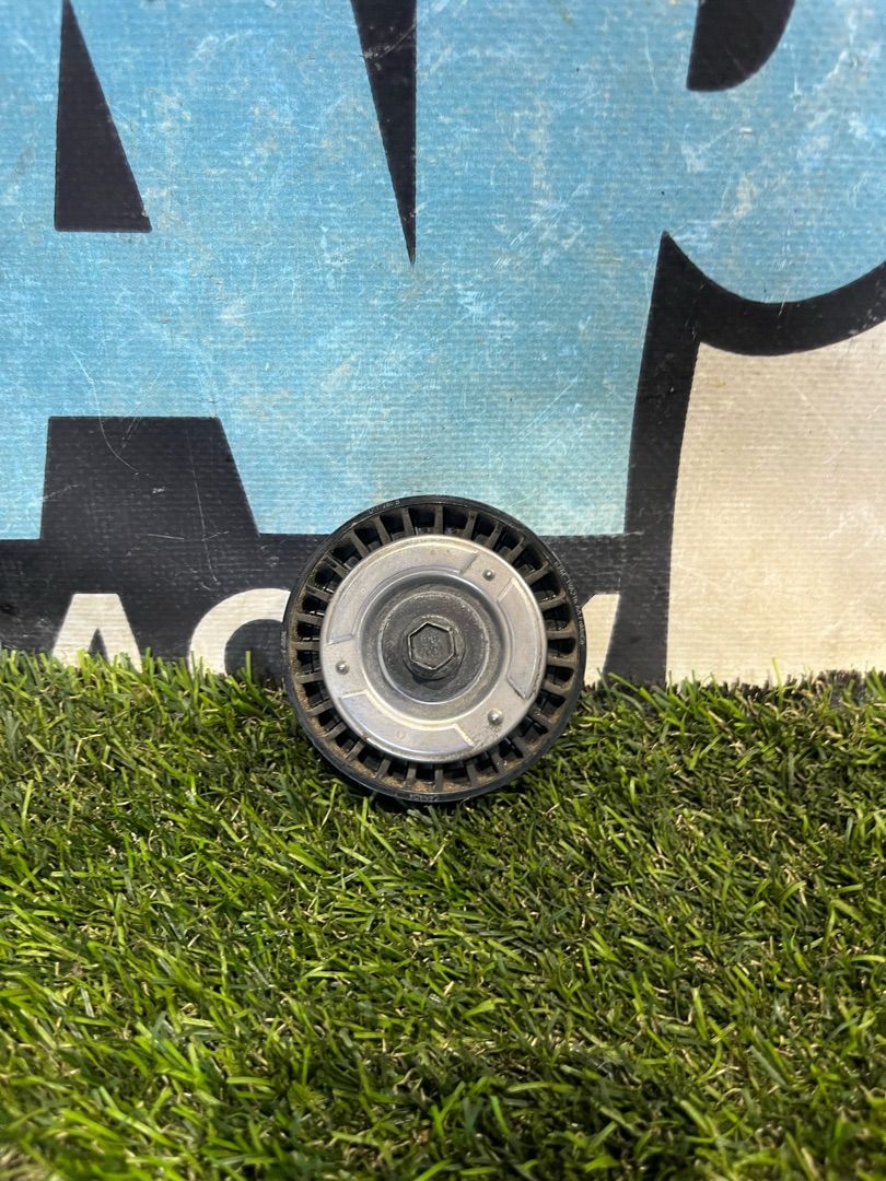 Ролик обводной Ford Explorer 6 поколение U625 2021, 2.3 л., бензин, АКПП, внедорожник 5 дв., задний привод, 050-769-626 - фото №1