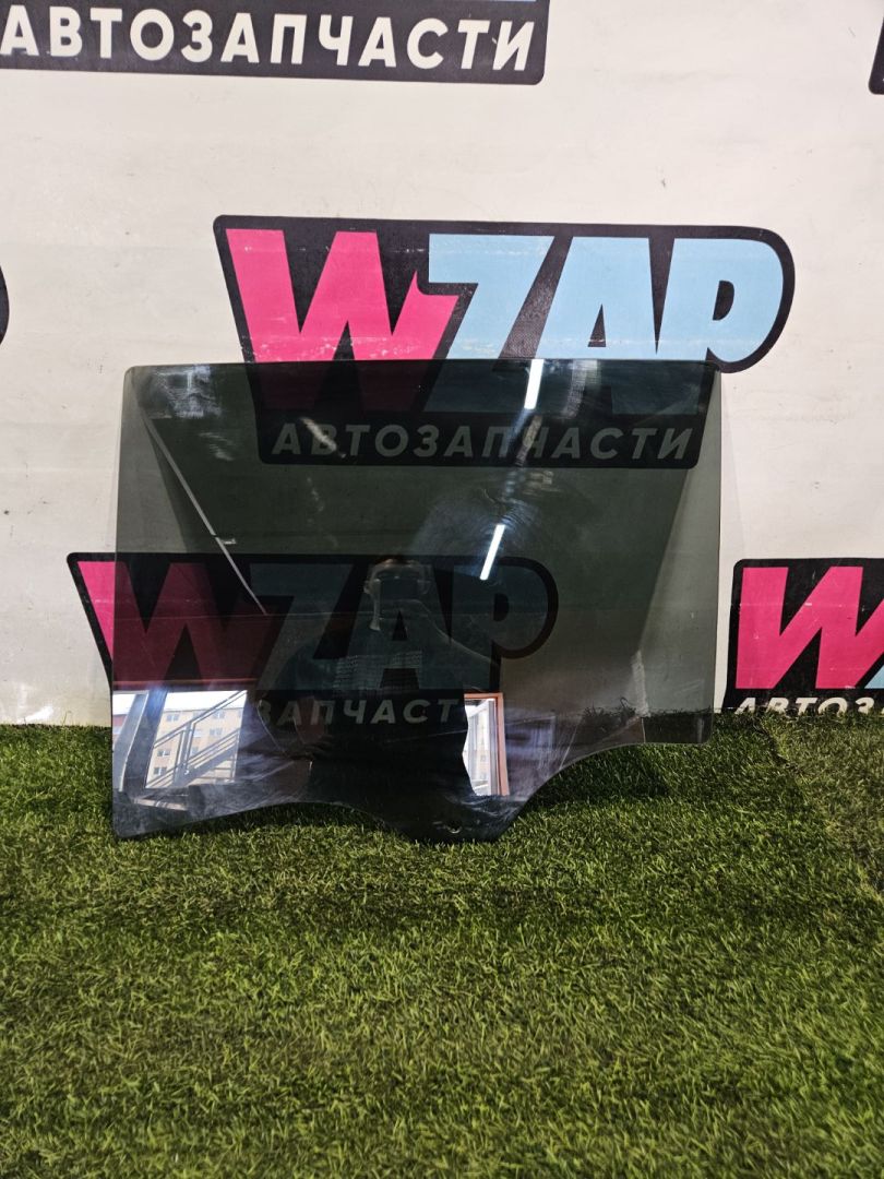 стекло двери задней левой Buick Encore GX 1 поколение 2021, 1.3 л., бензин, АКПП, внедорожник 5 дв., передний привод - фото №1