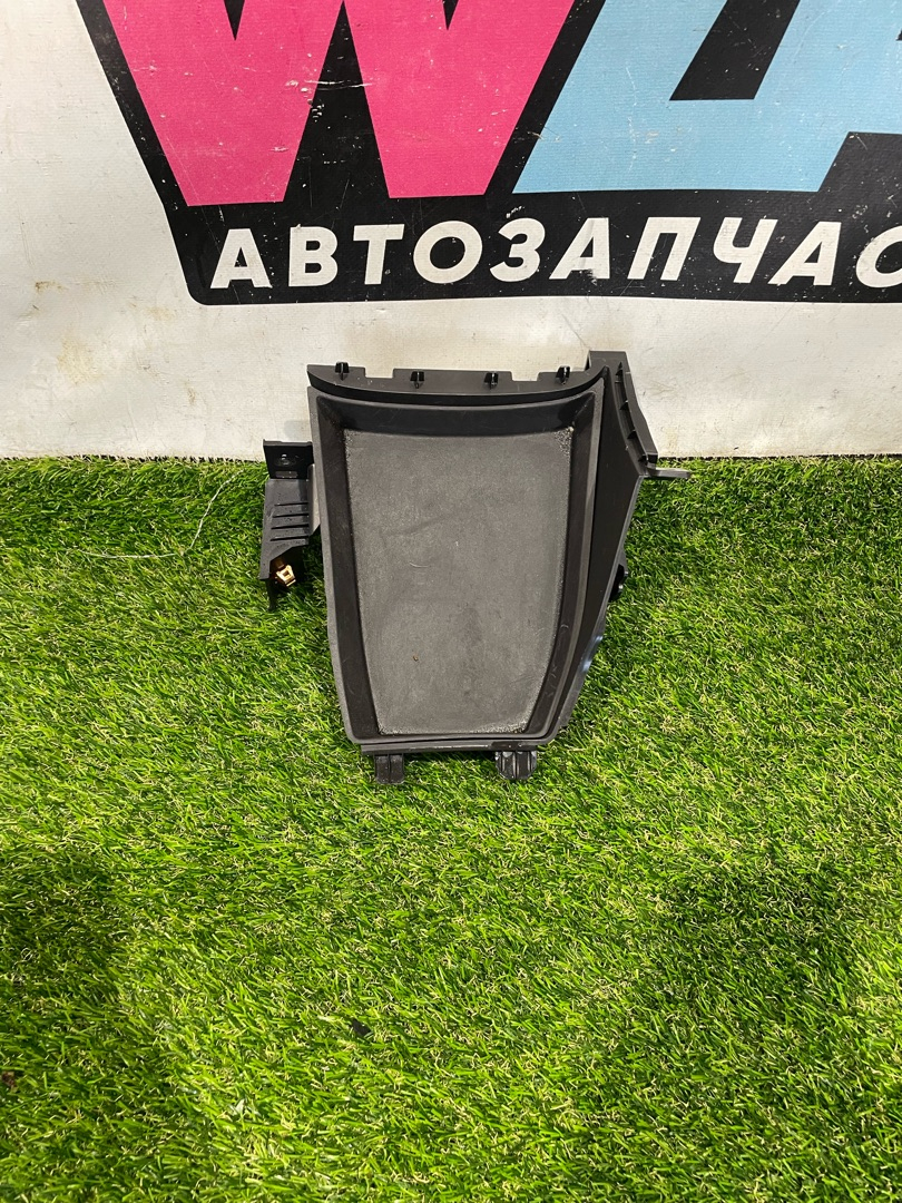 пластик Buick Encore GX 1 поколение 2023, 1.2 л., бензин, АКПП, внедорожник 5 дв., передний привод, 42713231 - фото №1