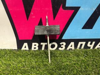 крепление аккумулятора Ford Mustang 6 поколение S550 [рестайлинг] 2021, 2.3 л., бензин, АКПП, кабриолет, F75B-10747-AA