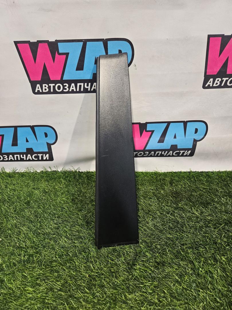 молдинг двери задней левой RAM 1500 5 поколение (2018 - 2024), бензин, АКПП, пикап, 682929314D - фото №1