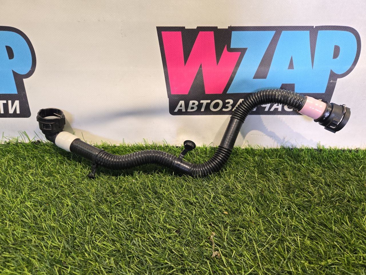 патрубок радиатора Tesla Model 3 1 поколение 2022, 150132500C - фото №1