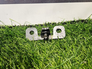 кронштейн (крепление) Tesla Model 3 1 поколение 2022, 1091870-00-B