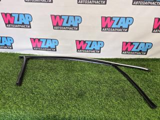 молдинг стекла Volkswagen Passat B8 2016, 2.0 л., дизель, универсал, передний привод, правый руль, 3G0837432M