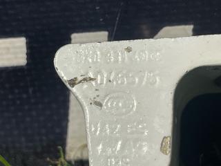 петля двери Volkswagen Jetta 7 поколение 2019, 1.4 л., бензин, АКПП, седан, передний привод, 8X0831403E