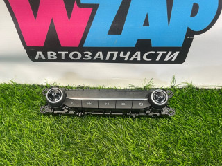 панель управления магнитолой Ford Escape 4 поколение CX482 2020, 1.5 л., бензин, АКПП, внедорожник 5 дв., LJ6T-18K811-CA