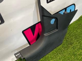 накладка на порог внутренняя Ford Mustang 6 поколение S550 [рестайлинг] 2019, 2.3 л., бензин, АКПП, кабриолет, задний привод, FR3B-6302349-AGW