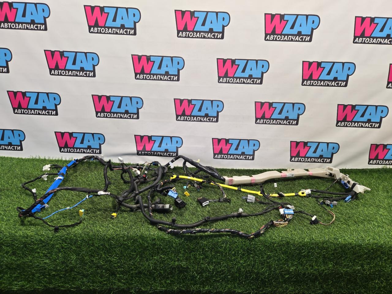 проводка салона Tesla Model 3 1 поколение 2022, 506795400A - фото №1