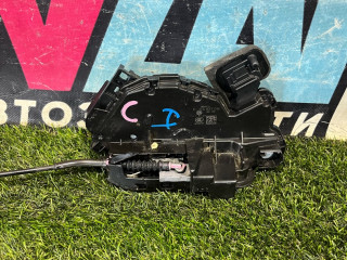 замок двери передней левой Volkswagen Tiguan 2 поколение 2020, 2.0 л., бензин, АКПП, внедорожник 5 дв., 17A837015