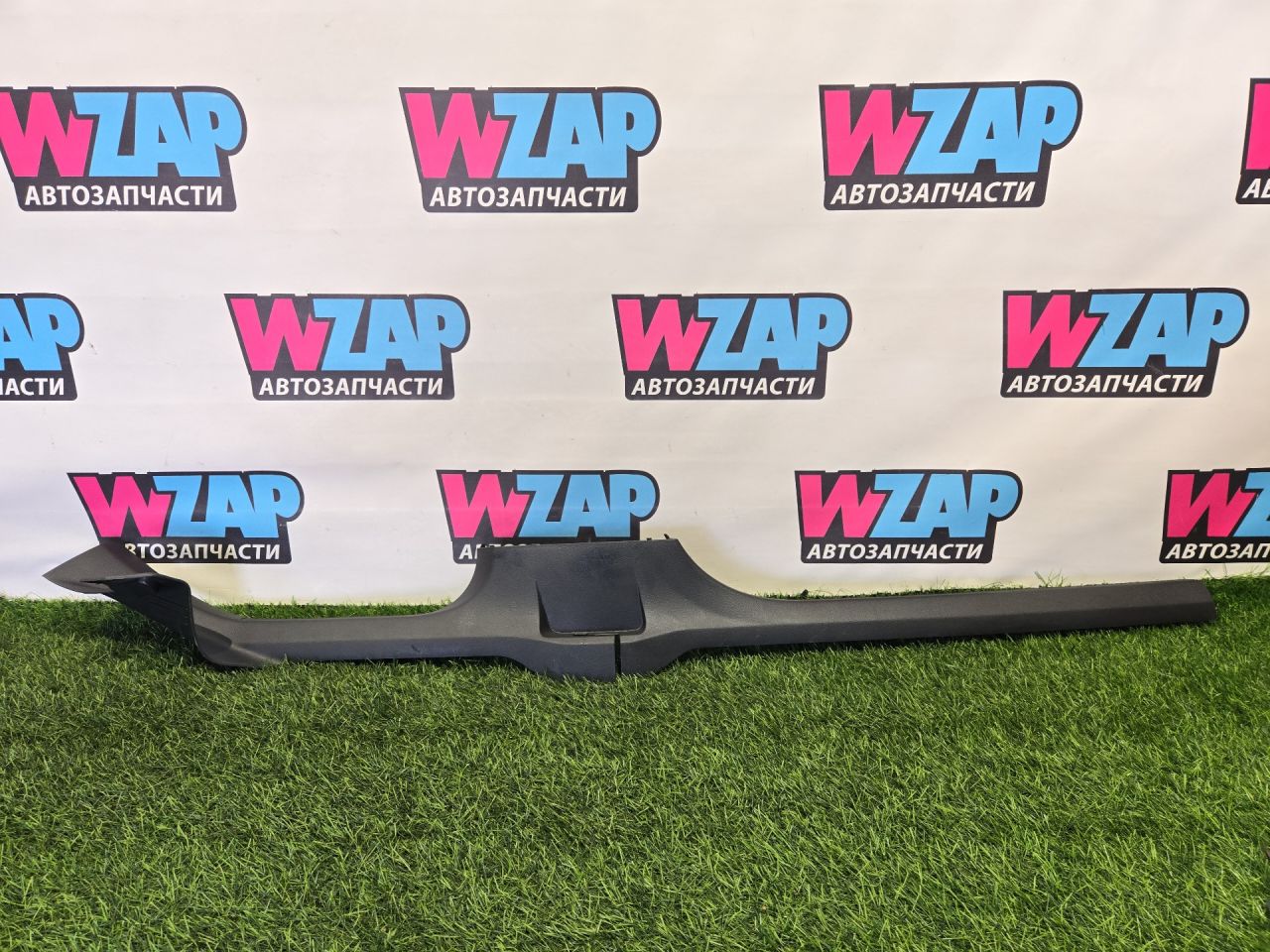 накладка на порог внутренняя Volkswagen Jetta 7 поколение 2019, 1.4 л., бензин, АКПП, седан, передний привод, 17A853371 - фото №1