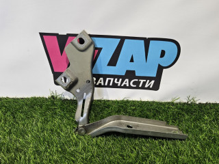 петля капота левая Volkswagen Passat B8 2016, 2.0 л., дизель, универсал, передний привод, правый руль, 3G0823301