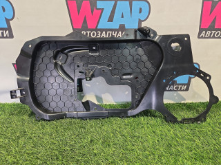 накладка двери внутренняя Tesla Model 3 1 поколение 2022, 109214600D