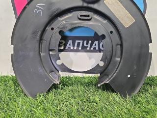 защитный кожух тормозного механизма Dodge Challenger 3 поколение [2-й рестайлинг] 2016, 3.6 л., бензин, АКПП