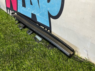 направляющая стекла Ford Mustang 6 поколение S550 [рестайлинг] 2020, 2.3 л., бензин, АКПП, белый, кабриолет, задний привод, MR3B-76297B07-AA