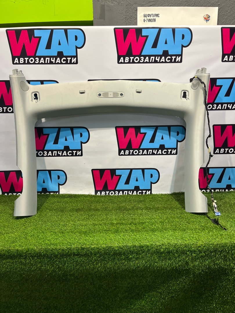 потолок Tesla Model Y 1 поколение 2022, электро, белый - фото №1