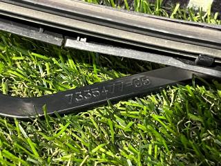 щеткодержатель (поводок стеклоочистителя, дворник) Mini Cabrio 3 поколение [рестайлинг] 2021, 1.5 л., бензин, АКПП, красный, кабриолет, передний привод, 7335477