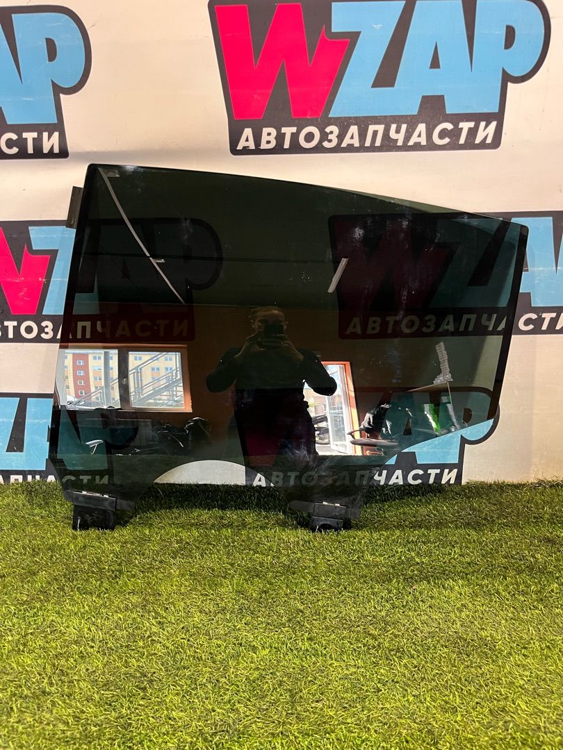 стекло двери задней левой Tesla Model X 1 поколение 2017, электро, белый, 43R-004553 - фото №1