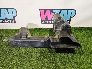 воздуховод (дефлектор) радиатора Ford Mustang 6 поколение S550 [рестайлинг] 2019, 2.3 л., бензин, АКПП, кабриолет, задний привод, JR3B8103CA