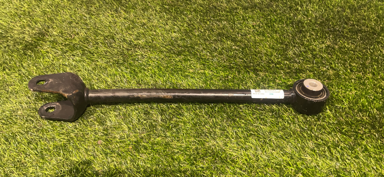 рычаг задний Tesla Model Y 1 поколение 2023, электро, полный привод, 1288441-99-A - фото №1