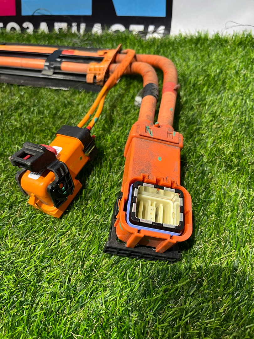 провод высоковольтный Tesla Model Y 1 поколение 2022, электро, белый, 1109003-00-E, 1109002-00-G - фото №1