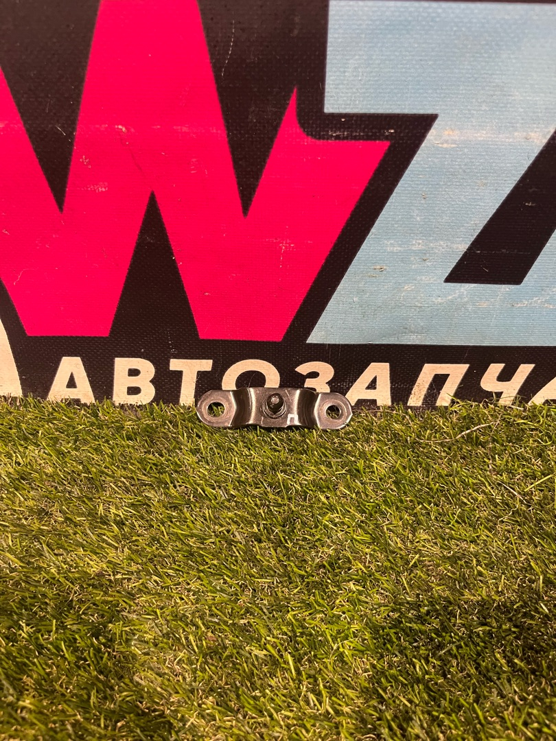 петля крышки багажника Honda HR-V 3 поколение RZ 2023 - фото №1