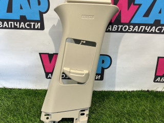 обшивка стойки центральной правой Ford Escape 4 поколение CX482 2020, 1.5 л., бензин, АКПП, внедорожник 5 дв., LJ6B-S24582-AJW