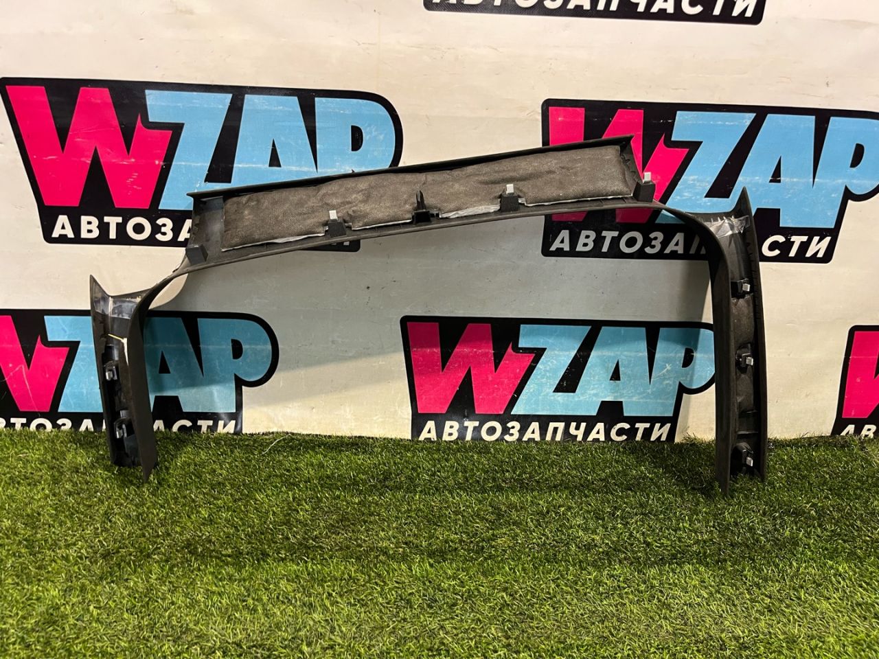 обшивка двери задняя правая Tesla Model X 1 поколение 2017, электро, белый, 1052334-04-G - фото №1