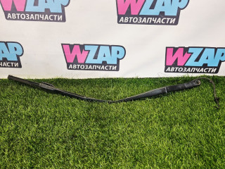 щеткодержатель (поводок стеклоочистителя, дворник) Tesla Model 3 1 поколение 2022, 1621687-00-A