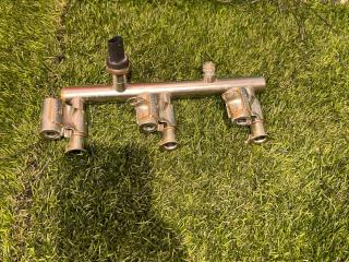 топливная рампа Ford Escape 4 поколение CX482 2021, 1.5 л., бензин, АКПП, внедорожник 5 дв., полный привод, HX7G-9D280-AB