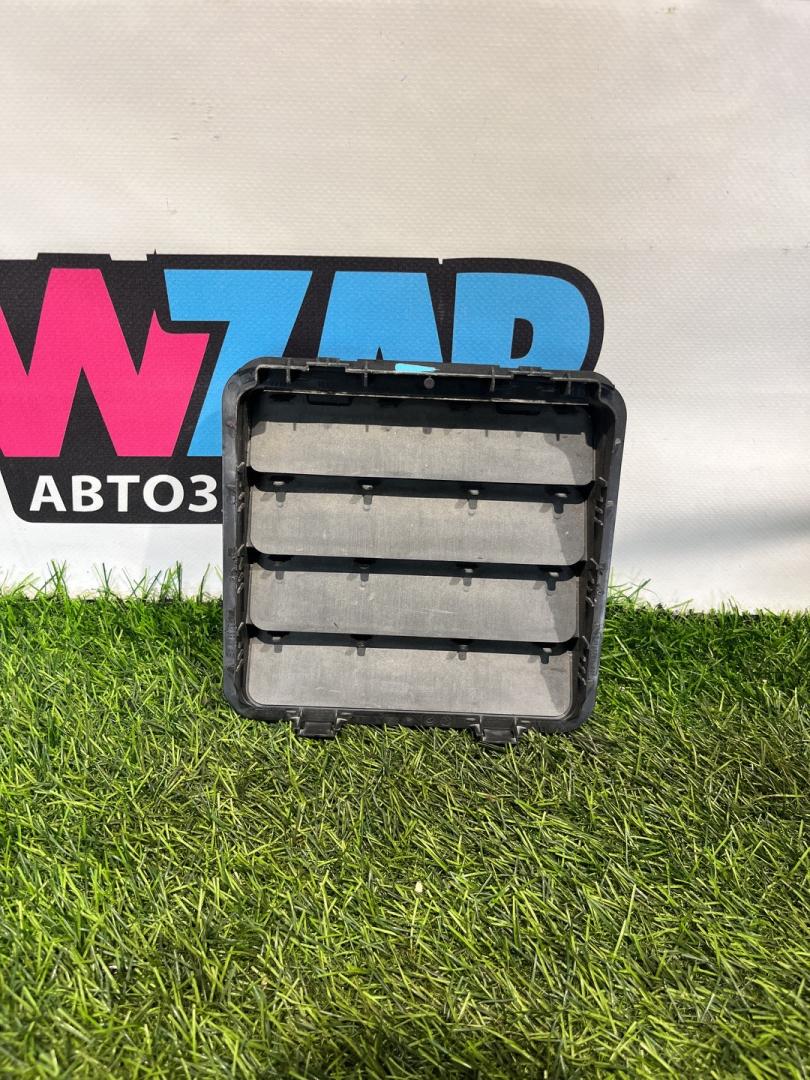 решетка вентиляции кузова RAM 1500 5 поколение 2022, АКПП, фургон, 68323649AB - фото №1