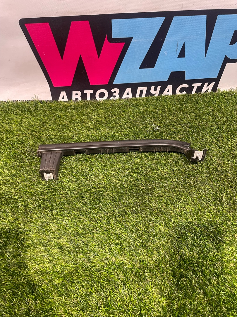 направляющая стекла Ford Explorer 6 поколение U625 2020, 2.3 л., бензин, АКПП, внедорожник 5 дв., полный привод - фото №1