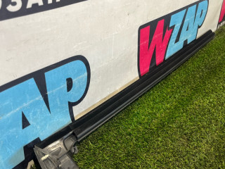 Уплотнитель стекла Ford Mustang 6 поколение S550 [рестайлинг] 2021, 2.3 л., бензин, АКПП, кабриолет, FR3B-6321434-AG