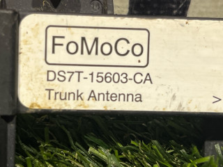 Антенна системы комфортного доступа Ford Mustang 6 поколение S550 [рестайлинг] 2020, 2.3 л., бензин, АКПП, белый, купе, задний привод, DS7T15603CA