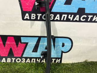 направляющая стекла Chevrolet TrailBlazer 3 поколение 2022, 1.3 л., бензин, вариатор, оранжевый, хетчбэк 5 дв., полный привод, 00110781